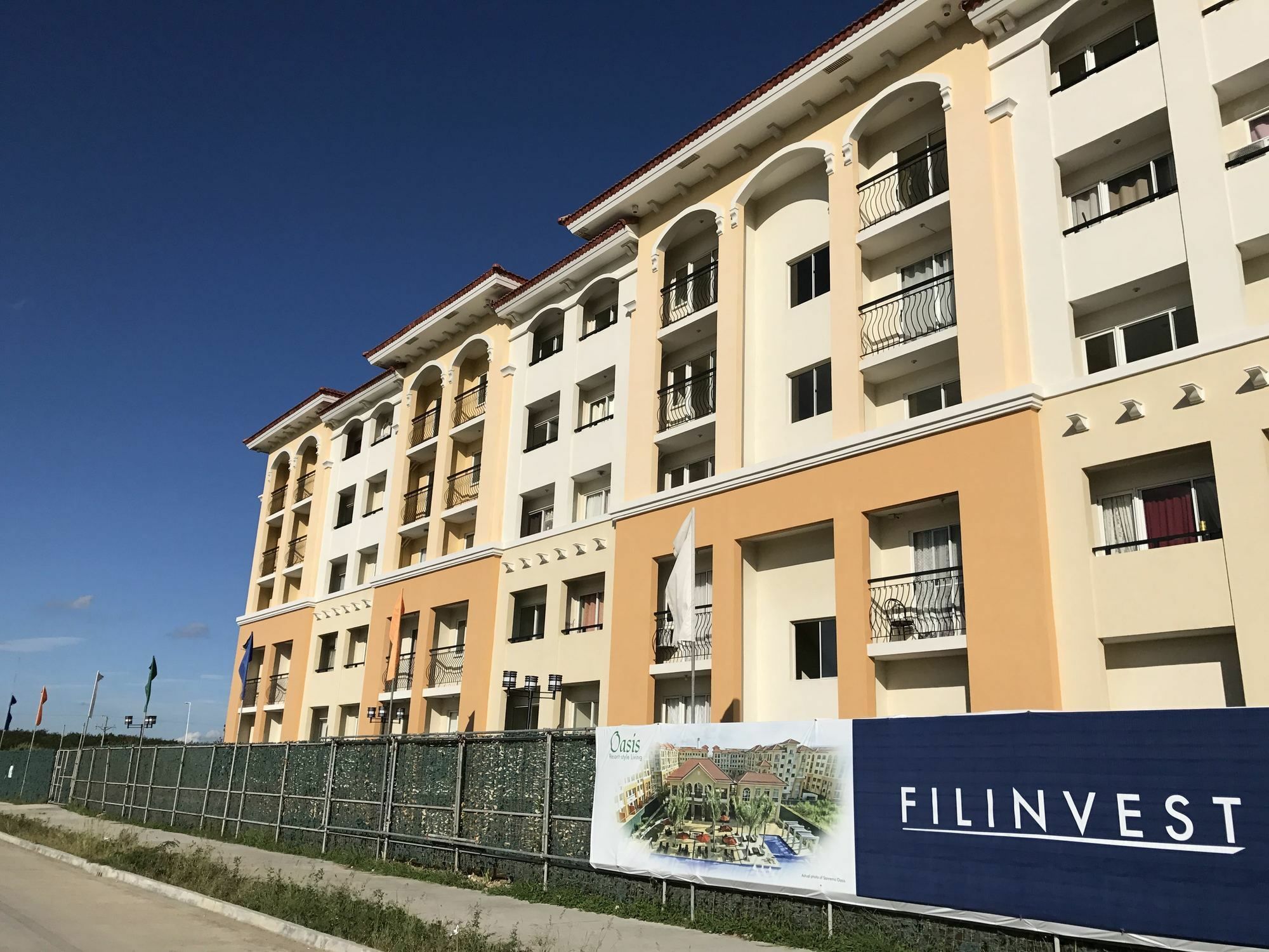 San Remo Oasis Serviced Apartments Cebu Exterior photo